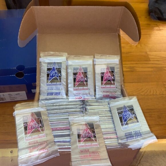 Lot of 80+ 1991 Star Trek 25th Anniversary Trading Cards Sealed Booster Packs - Picture 3 of 4